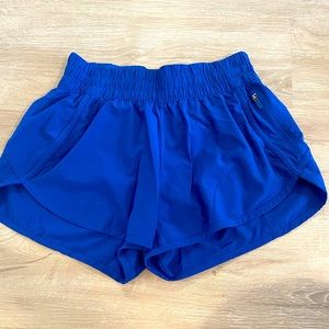 Lulu Lemon Track That 4in Shorts, Size:8